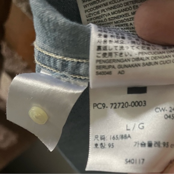 Levi's  denim shirt - Picture 5 of 5